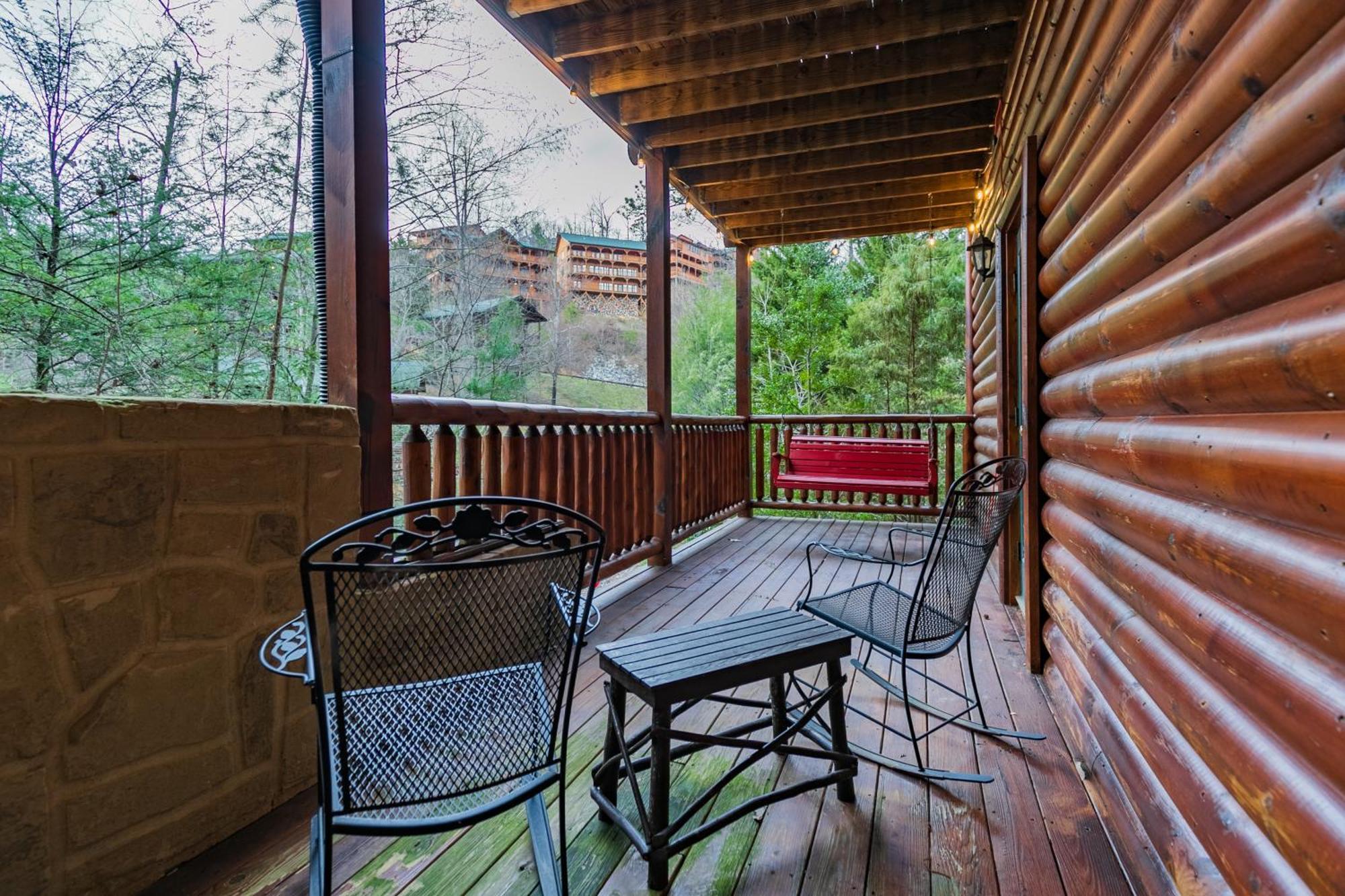 Spacious Resort Log Cabin, Easy Drive, Hot Tub, Arcade Gameroom, Mountain Vibe Gatlinburg Exteriér fotografie